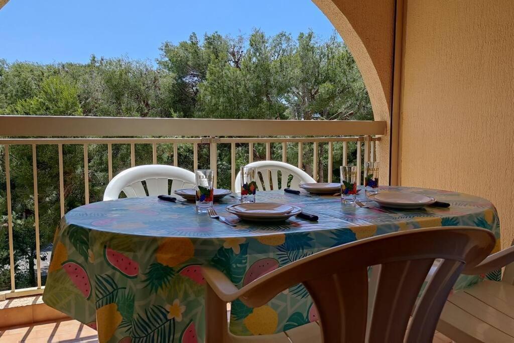 סיס-פור-לה-פלאז' Bel Appartement Avec Piscine Proche Des Plages מראה חיצוני תמונה